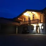 Im Blockhausstil اوهالستادت